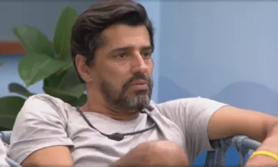 Cowboy engasga no BBB e brothers se desesperam