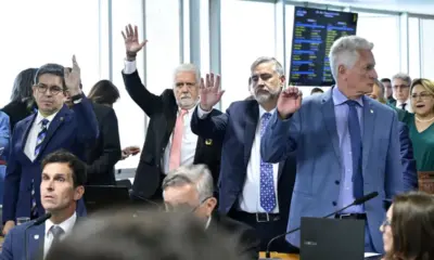 Após confusão em CPMI, governistas aguardam resposta de Alcolumbre