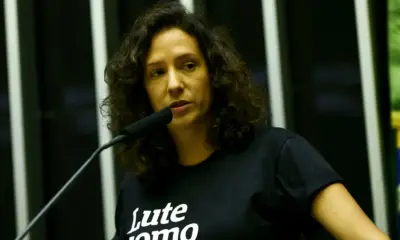 Justiça do Rio condena assassinos de Marielle Franco a indenizar viúva