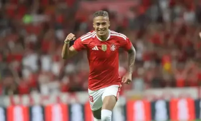 Inter goleia Ypiranga e vai à final do Gaúcho com tranquilidade